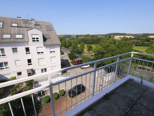 Wohnung zur Miete 600 € 2 Zimmer 55,3 m² 3. Geschoss Herblayer Straße Bleidenstadt Taunusstein 65232