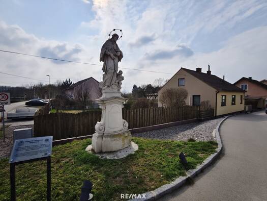 Einfamilienhaus zum Kauf 399.000 € 3 Zimmer 80 m² 1.164 m² Grundstück Stockerau 2000