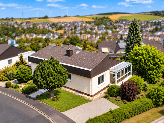 Bungalow zur Versteigerung 249.000 € 5 Zimmer 147,2 m² 900 m² Grundstück frei ab sofort Hahnstätten 65623