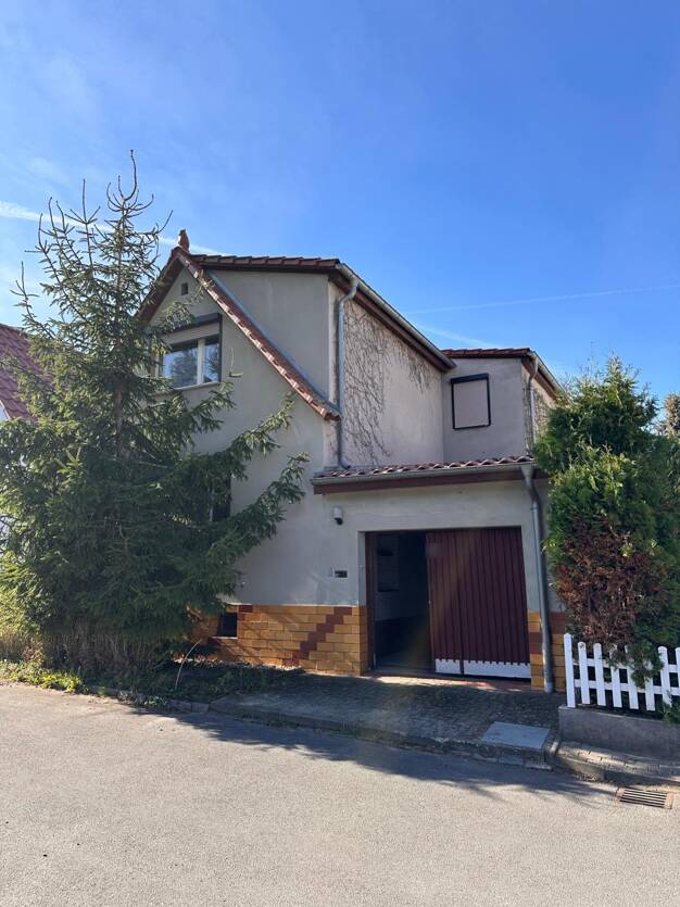 Einfamilienhaus zum Kauf 59.000 € 4 Zimmer 134 m² 247 m² Grundstück Stedten Seegebiet Mansfelder Land 06317