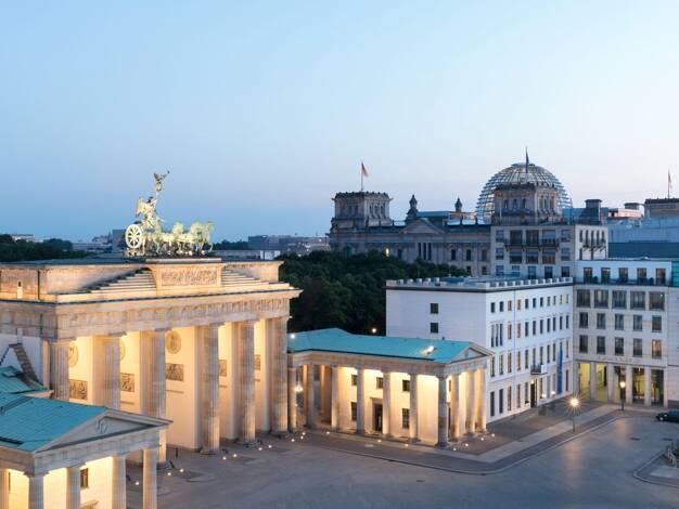 Bürofläche zur Miete provisionsfrei 179 € 4 m² Bürofläche Pariser Platz Mitte Berlin 10117