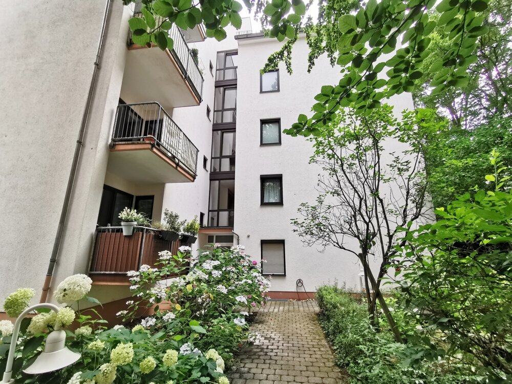 Wohnung zum Kauf 219.000 € 2 Zimmer 60 m²<br/>Wohnfläche 2.<br/>Geschoss ab sofort<br/>Verfügbarkeit Güterbahnhof Wiesbaden 65197