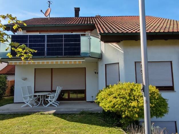 Haus zur Miete 2.900 € 8 Zimmer 240 m² 480 m² Grundstück frei ab 01.12.2025 Kluftern Friedrichshafen 88048