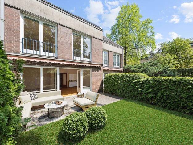 Reihenmittelhaus zum Kauf 1.190.000 € 5 Zimmer 143 m² 305 m² Grundstück Dahlem Berlin 14195