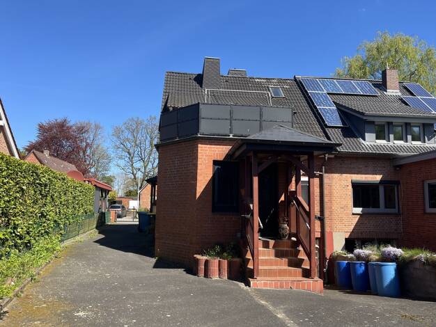 Doppelhaushälfte zum Kauf 290.000 € 4 Zimmer 108,4 m² 434 m² Grundstück Bargteheide 22941