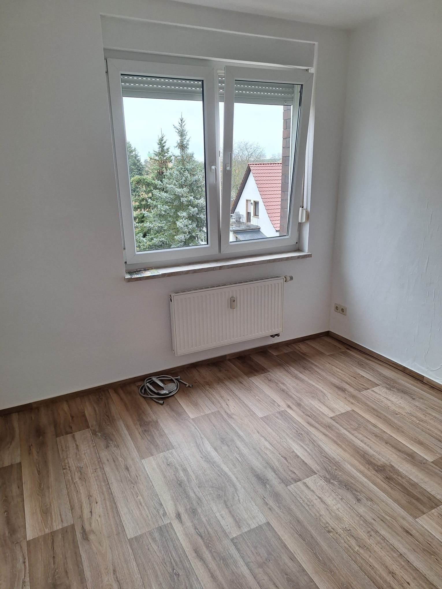 Wohnung zum Kauf 135.000 € 4 Zimmer 108 m²<br/>Wohnfläche 2.<br/>Geschoss ab sofort<br/>Verfügbarkeit Dähre Dähre 29413