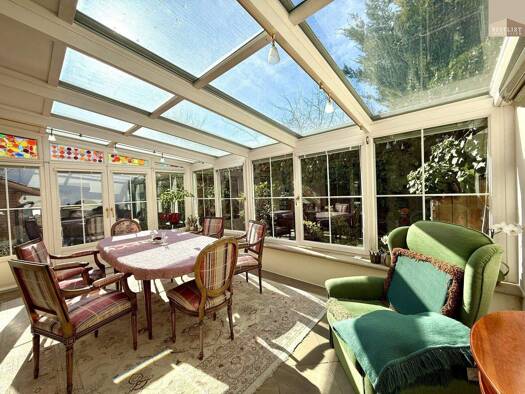 Haus zum Kauf 1.200.000 € 6 Zimmer 205,5 m² 468 m² Grundstück Baden 2500