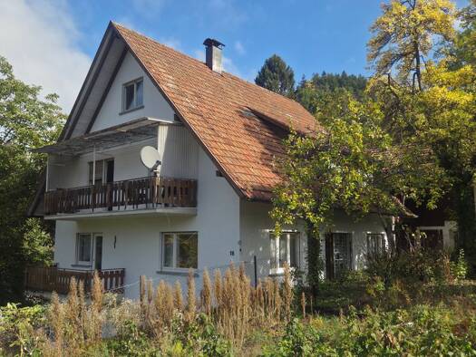 Mehrfamilienhaus zum Kauf 249.000 € 6 Zimmer 160 m² 2.268 m² Grundstück frei ab sofort Hagenbruck 18 Ortsgebiet Ottenhöfen im Schwarzwald 77883