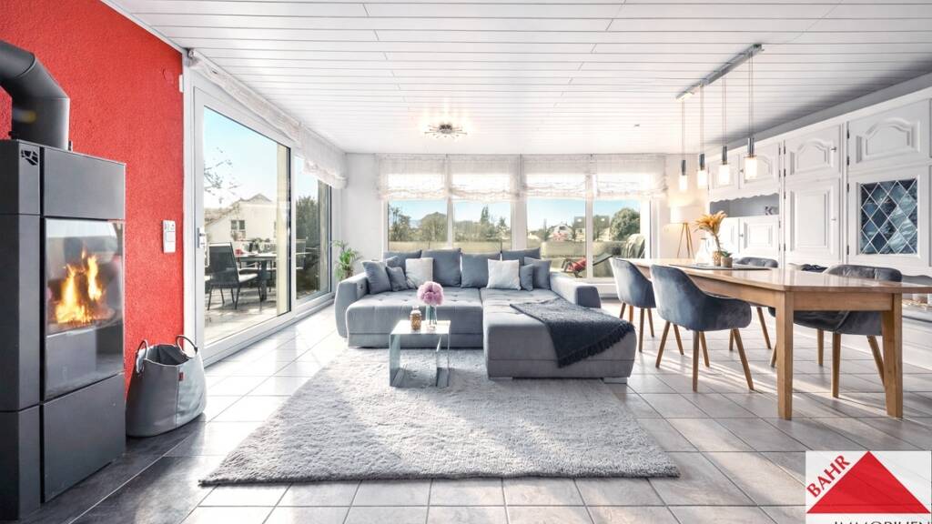 Mehrfamilienhaus zum Kauf 898.000 € 10 Zimmer 291,5 m² 1.212 m² Grundstück frei ab 01.06.2026 Gültstein Herrenberg 71083