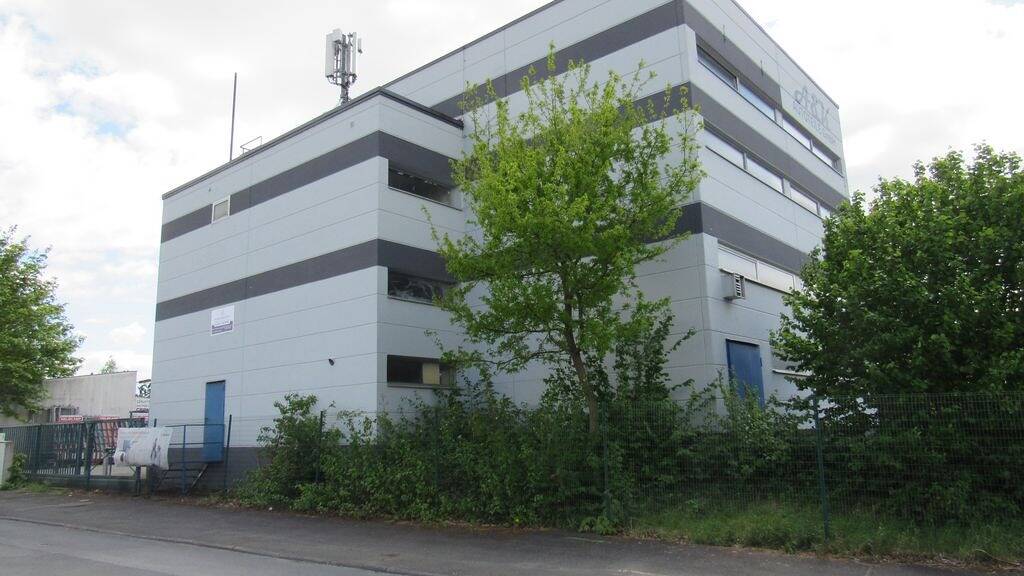 Lagerhalle zur Miete 2.000 € 332,4 m² Lagerfläche teilbar ab 177,2 m² Waldhausen Weilburg 35781