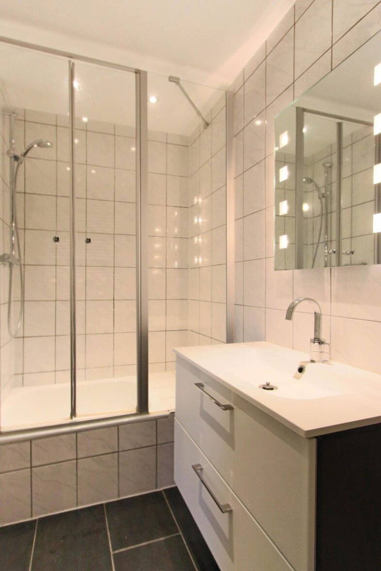 Wohnung zum Kauf provisionsfrei 134.800 € 2 Zimmer 45 m² Dachgeschoss, 4. Geschoss Lochnerstraße 11 Zentrum Ratingen 40878