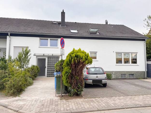 Wohnung zum Kauf 220.000 € 3 Zimmer 75 m² Geschoss 1/1 frei ab sofort Riedbahn Weiterstadt 64331