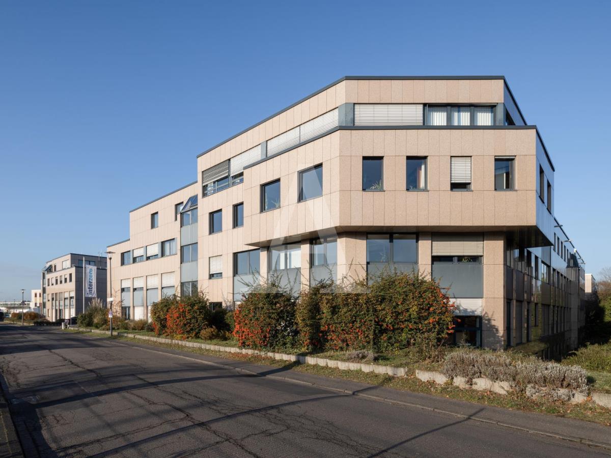 Büro-/Praxisfläche zur Miete provisionsfrei 482,3 m²<br/>Bürofläche ab 241 m²<br/>Teilbarkeit Westhoven Köln 51149