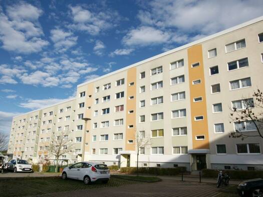 Wohnung zur Miete 398 € 3 Zimmer 69,3 m² 5. Geschoss Dr.-Friedrich-Wolf-Straße 57 Chrieschwitz Plauen 08529