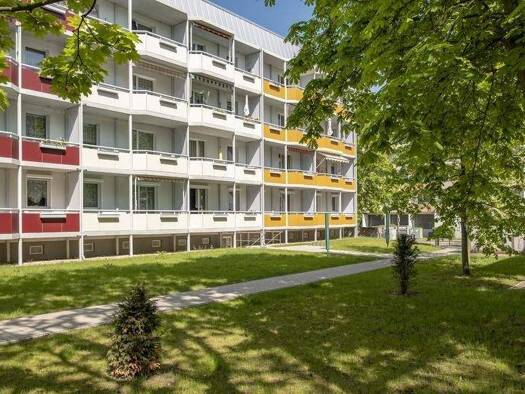 Wohnung zur Miete 405 € 2 Zimmer 60,4 m² 4. Geschoss frei ab 01.03.2026 Lion-Feuchtwanger-Str. 6 Leipziger Str. Magdeburg 39120