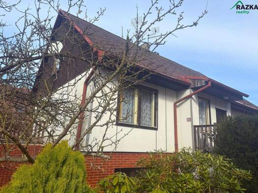 Einfamilienhaus zum Kauf 3.950.000 CZK 206 m² Sadová 232 Halze 34701