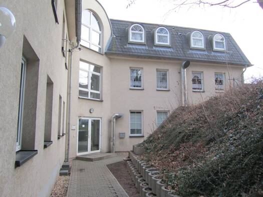Wohnung zur Miete 470 € 4 Zimmer 80 m² 1. Geschoss frei ab 01.10.2026 Innere Zwickauer Straße Niederplanitz Zwickau 08062