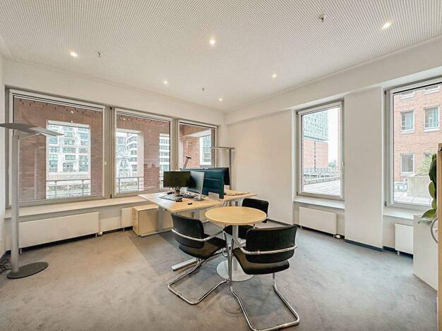 Bürofläche zur Miete provisionsfrei 2.550 € 84 m² Bürofläche Am Sandtorkai HafenCity Hamburg 20457