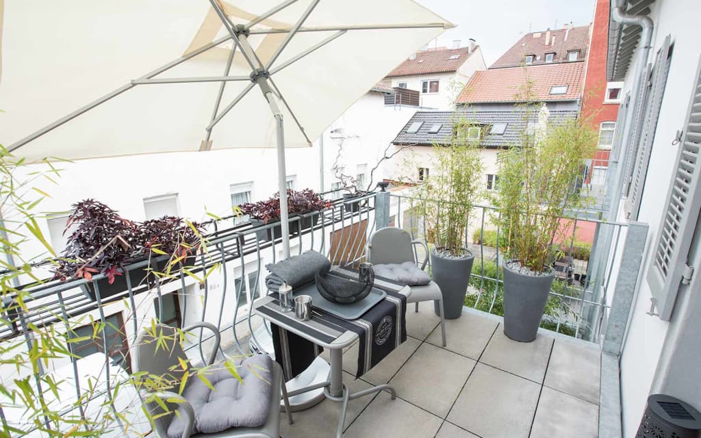 Wohnung zur Miete Wohnen auf Zeit 1.630 € 2 Zimmer 59 m²<br/>Wohnfläche 14.01.2025<br/>Verfügbarkeit Ludwigstraße Rotebühl Stuttgart 70197