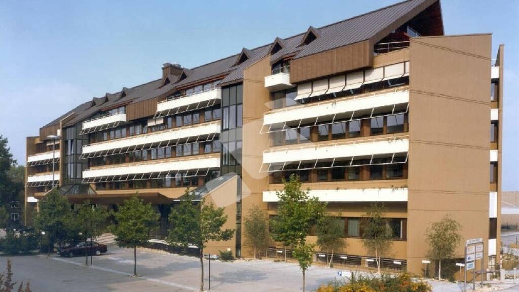 Bürofläche zur Miete 13,50 € 704 m² Bürofläche Benrath Düsseldorf 40599