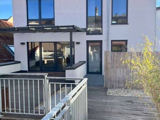 Penthouse zur Miete 1.550 € 3,5 Zimmer 165 m² Geschoss 2/3 frei ab 01.04.2026 Deggendorf 94469