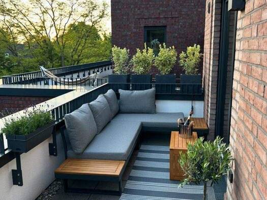 Wohnung zur Miete 1.375 € 2 Zimmer 68,8 m² 3. Geschoss frei ab 01.04.2026 Niendorfer Straße 29a Lokstedt Hamburg 22529