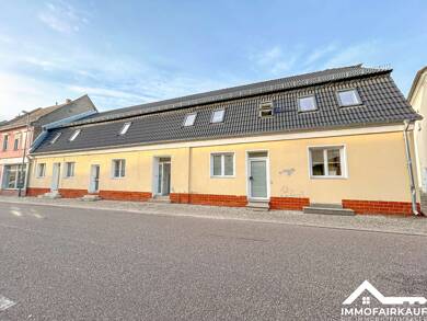 Wohnung zur Miete 566 € 3 Zimmer 83,2 m² Dachgeschoss frei ab sofort Genthin Genthin 39307
