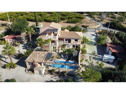 Acker-/Waldstück zum Kauf 525.000 € Càlig 12589
