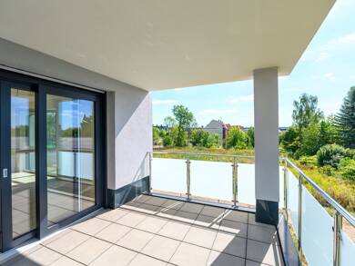 Wohnung zum Kauf provisionsfrei 300.000 € 4 Zimmer 100 m² 1. Geschoss frei ab sofort Reichenbach Reichenbach 08468