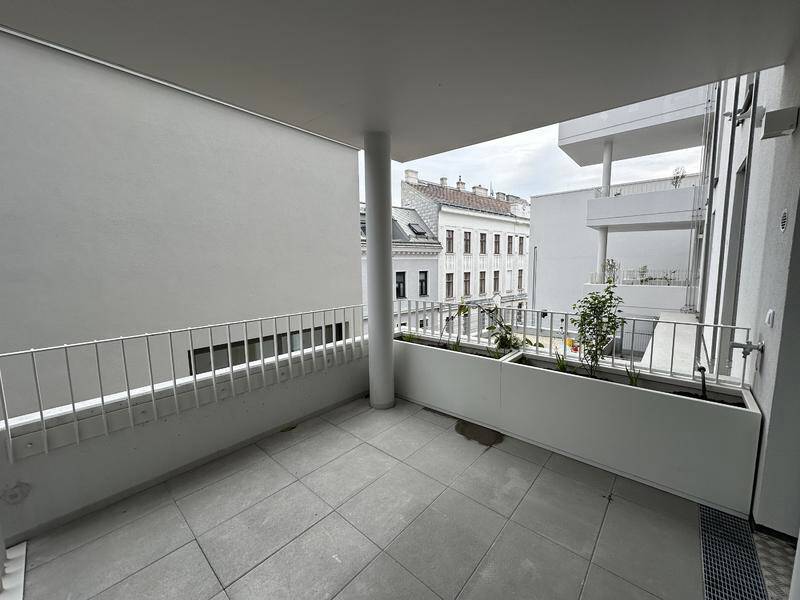 Apartment in Wien, Simmering - View 3