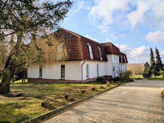 Mehrfamilienhaus zum Kauf provisionsfrei 800.000 € 795 m² 2.976 m² Grundstück Göhren Woldegk 17348