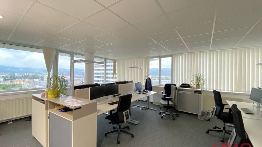 Bürofläche zur Miete 11 € 274,2 m² Bürofläche Linz 4040