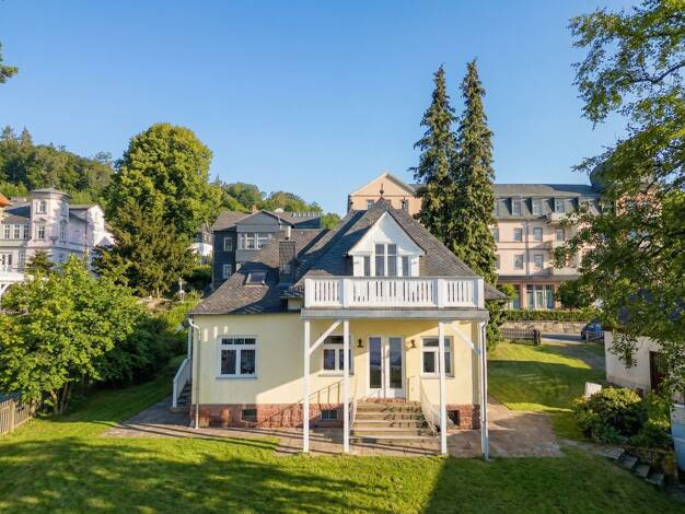 Villa zum Kauf 349.000 € 4 Zimmer 110 m² 1.016 m² Grundstück Friedrichroda 99894