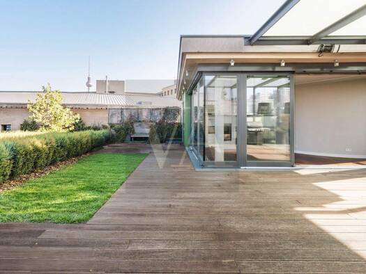 Penthouse zur Miete 9.500 € 5 Zimmer Geschoss 5/6 frei ab sofort Mitte Mitte 10117