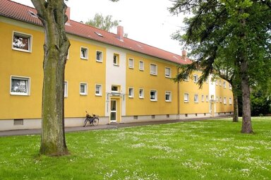 Wohnung zur Miete 429 € 2 Zimmer 50,9 m² 1. Geschoss frei ab 21.10.2024 Mündelheimer Straße 84A Huckingen Duisburg 47259