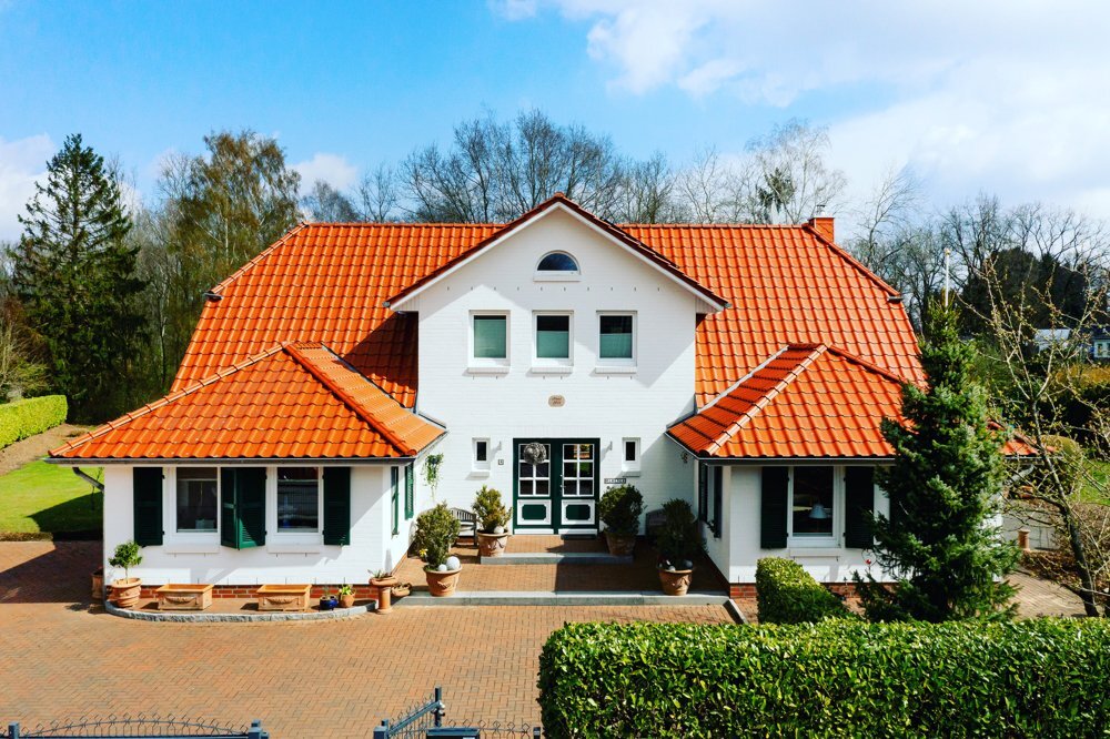 Villa zum Kauf 6,5 Zimmer 232,9 m²<br/>Wohnfläche 2.298 m²<br/>Grundstück Quickborn 25451