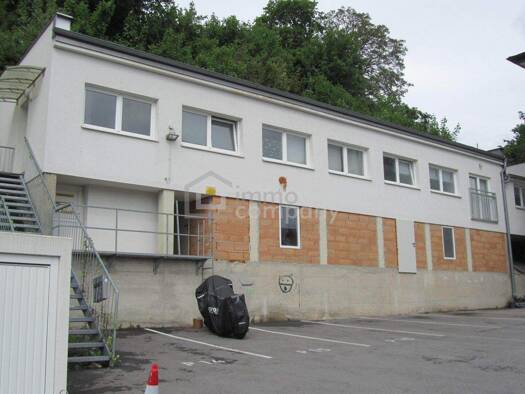 Haus zum Kauf 400.000 € 9 Zimmer 240 m² 1.000 m² Grundstück Enns 4470