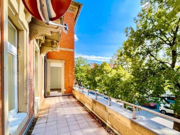 Wohnung zur Miete 1.150 € 3,5 Zimmer 132 m² frei ab 01.11.2025 Radebeul 01445