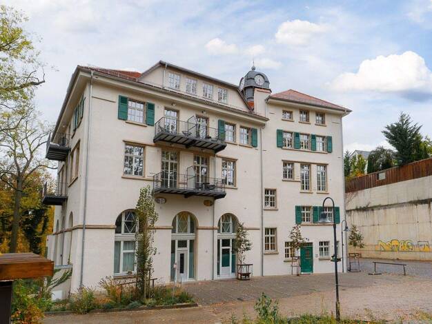 Maisonette zur Miete - Erstbezug 1.575 € 4 Zimmer 126 m² 1. Geschoss frei ab 15.11.2025 Bautzner Landstraße 1a/b Bühlau/Weißer Hirsch Dresden 01324