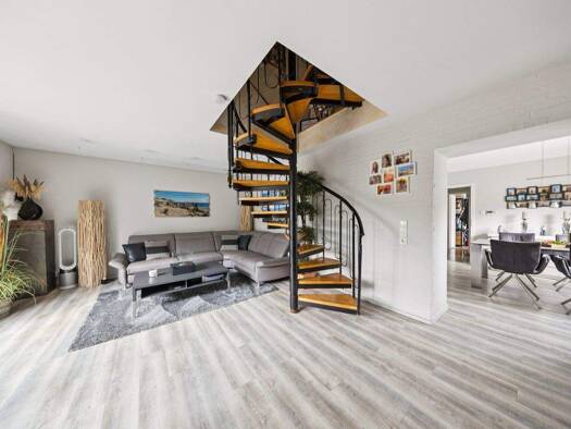 Einfamilienhaus zum Kauf 795.000 € 5 Zimmer 124 m² 559 m² Grundstück Niendorf Hamburg 22455