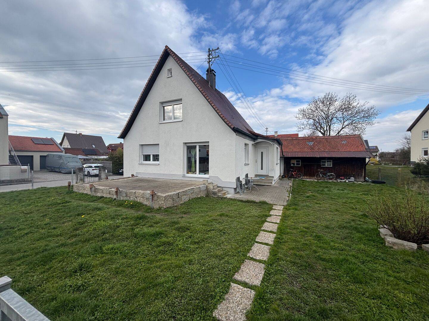 Immobilie in Großaitingen - Haus in Ruhiger Lage auf aktuellem Stand / Top Preis Leistung - Bild 0