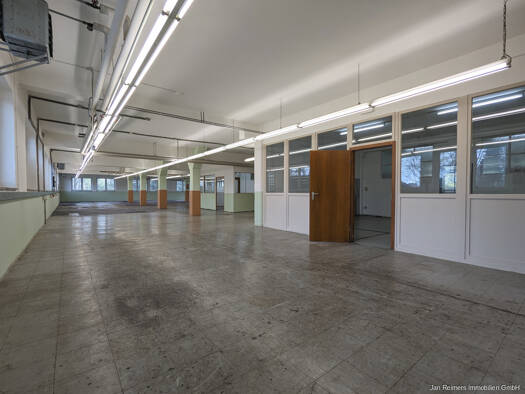 Lagerhalle zur Miete 4,50 € 1.130 m² Lagerfläche teilbar ab 470 m² Peiting Peiting 86971