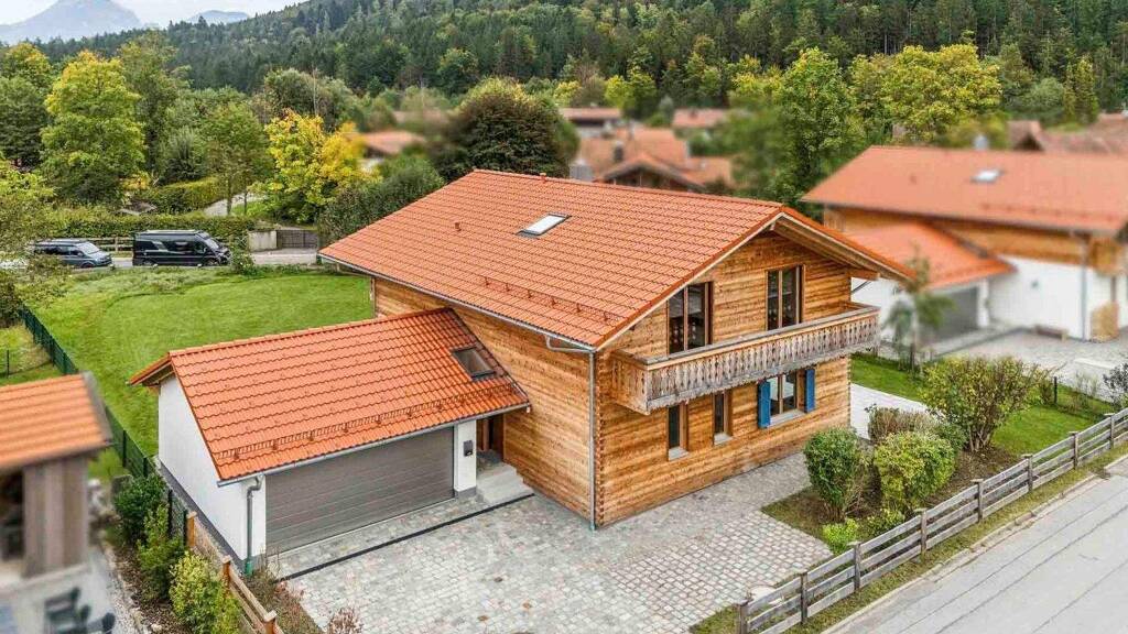 Sonstiges zum Kauf - Erstbezug als Kapitalanlage geeignet 2.499.000 € 4 Zimmer 201,8 m² 1.142,1 m² Grundstück Neuhaus Schliersee 83727