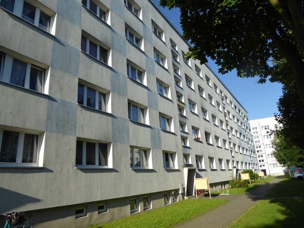 Wohnung zur Miete 140 € 1 Zimmer 24,3 m² 5. Geschoss Ebersbach Ebersbach-Neugersdorf 02730