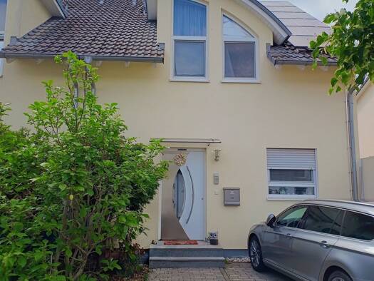 Doppelhaushälfte zum Kauf 829.000 € 5 Zimmer 128 m² 328 m² Grundstück frei ab 01.11.2026 Seligenstadt Seligenstadt 63500