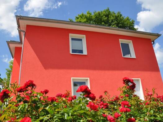 Stadthaus zum Kauf - Erstbezug 308.001 € 4 Zimmer 125 m² 650 m² Grundstück Saalfeld Saalfeld 07318