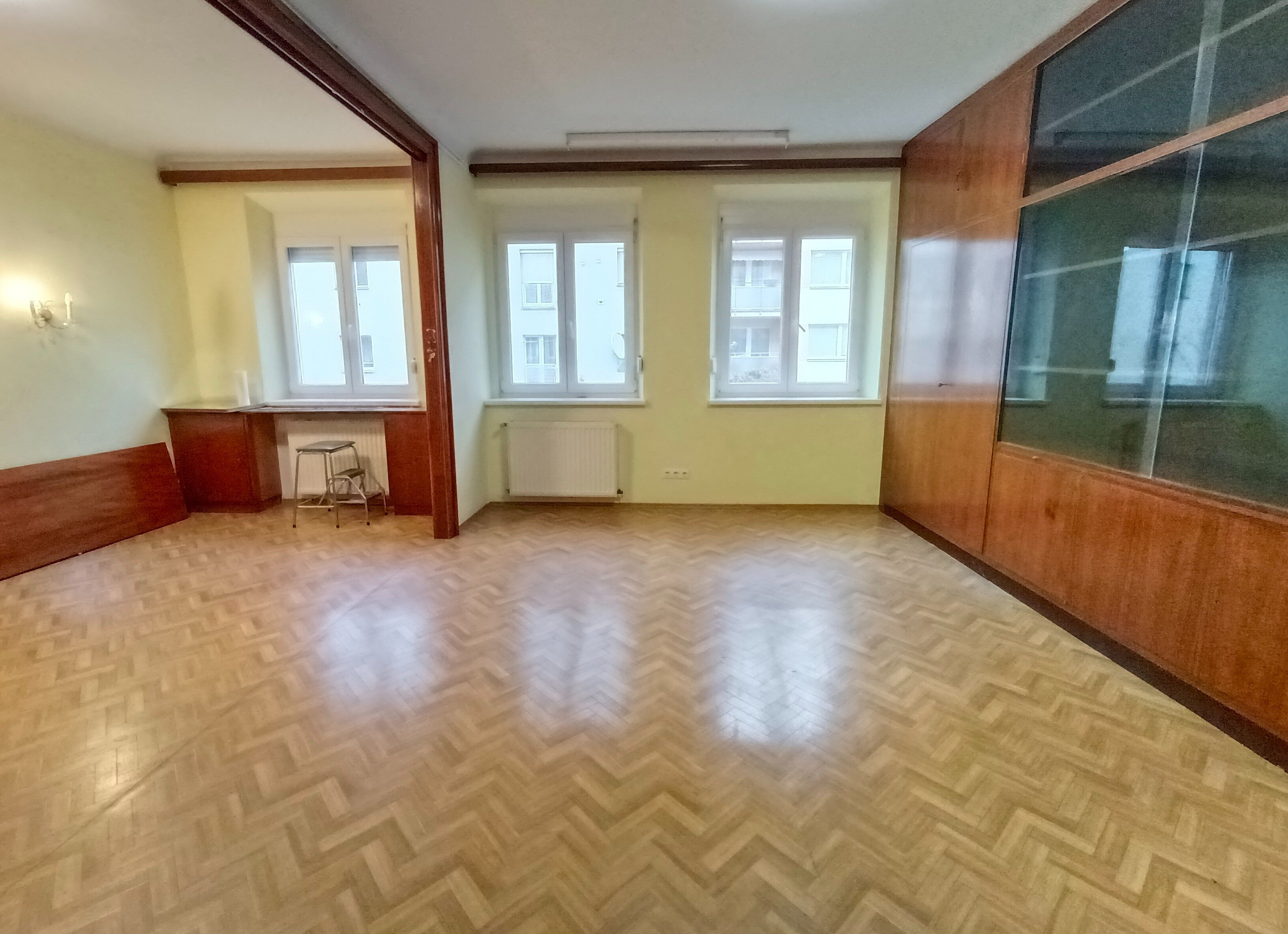 Studio zur Miete 990 € 2 Zimmer 80 m²<br/>Wohnfläche 1.<br/>Geschoss Wien 1110