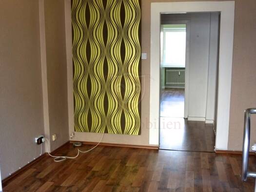 Laden zur Miete 749 € 2 Zimmer 27 m² Verkaufsfläche Hamburg 22041