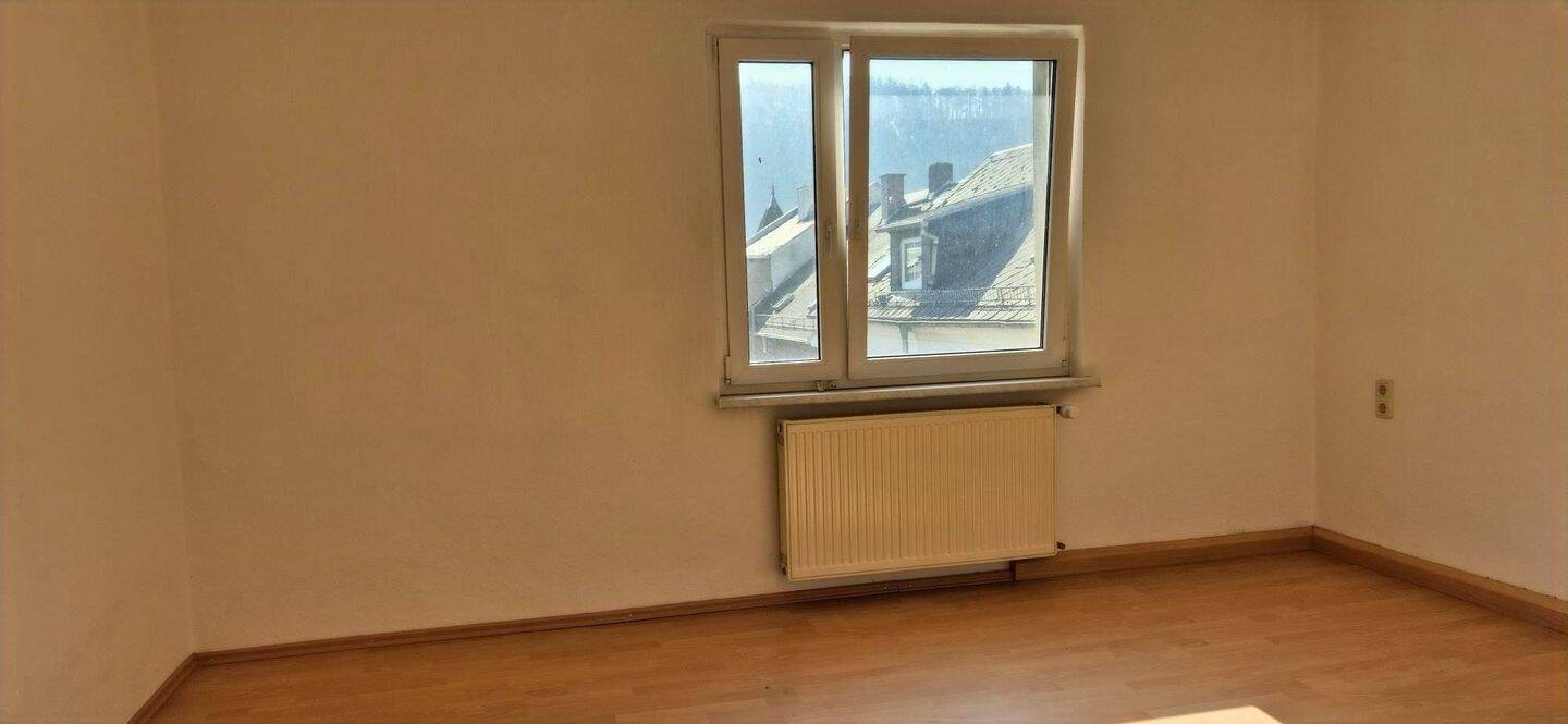 Immobilie in Elsterberg - Bekanntes Haus im Zentrum Elsterbergs - Bild 3