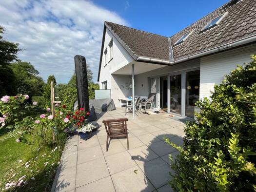 Wohnung zur Miete 1.650 € 4 Zimmer 128 m² EG frei ab 15.01.2026 St. Jürgen Lübeck 23562
